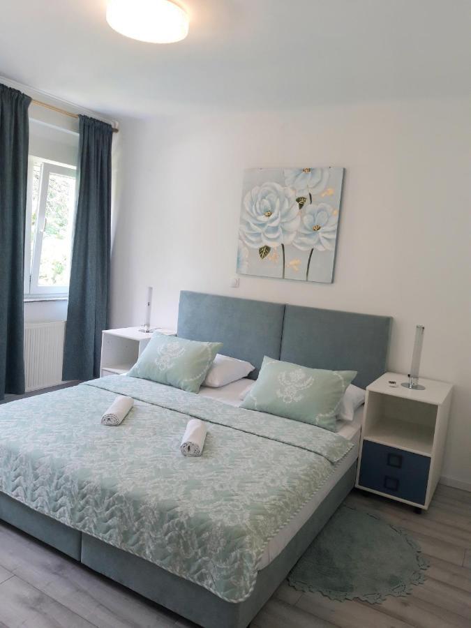 Apartments Darijana Опатия Экстерьер фото